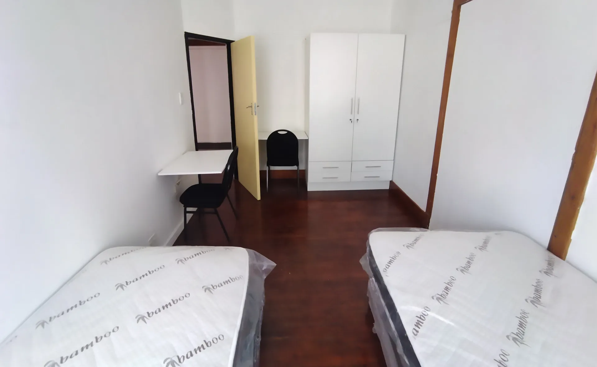 585 Jorissen Pozii Accommodation